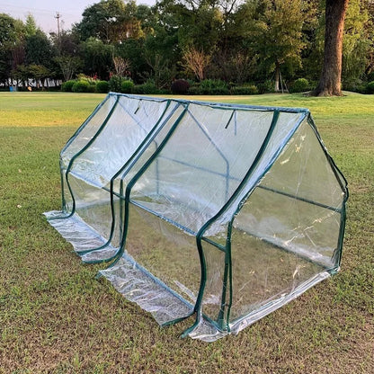 Mini-serre-de jardin-terrain