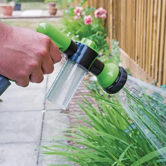 Pistolet_arrosage_-_bordure